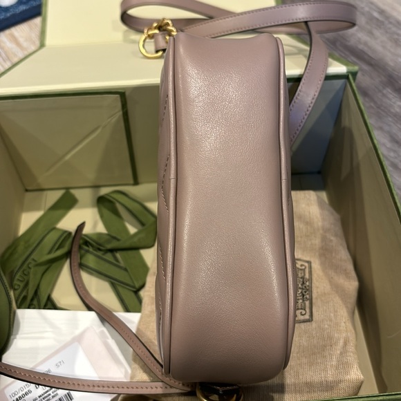 GUCCI GG Marmont 2.0 Chevron Rose Leather Crossbody Bag 💯 Authentic BRAND NEW - Picture 5 of 7